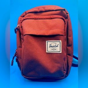 Small Crossbody Herschel red bag
